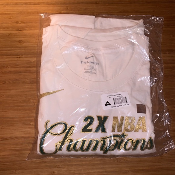 New Nike MILWAUKEE BUCKS NBA Champions Locker Room Shirt 4XL TALL 4XT 4XLT NWT - Picture 3 of 10